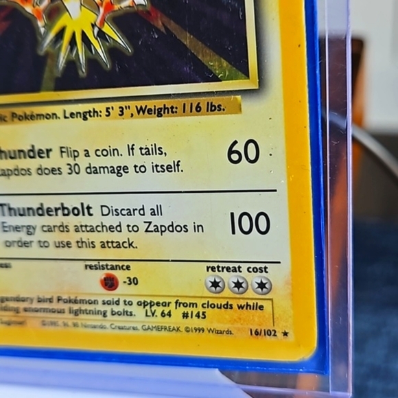 Vintage 1999 ZAPDOS Holo Rare 16/102 Base Set - Picture 7 of 8